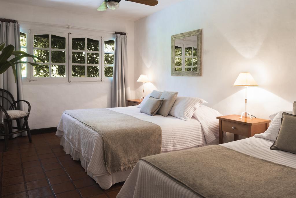Hotel Ñande Retá Colonia Carlos Pellegrini  Zimmer foto